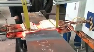 大型工字钢两端加热整形