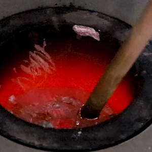 中频熔炼炉——打造高效智能熔炼新时代