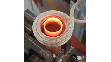 高频淬火机对钢进行淬火时有哪些要求？常用的淬火介质有哪些？