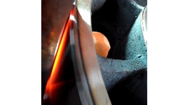 浅析感应加热机对大型铸件的热处理工艺